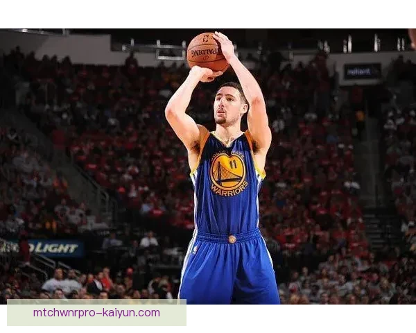 赖斯联赛表现分析显示其状态回暖，逐渐成为球队中场的核心。