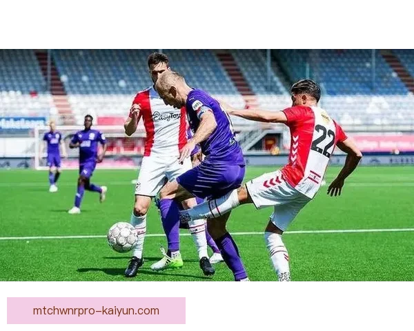 索伊伦在英超联赛中的表现稳健，状态回暖引发关注